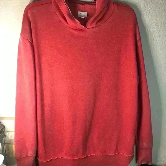 Peyton Jensen red hooded sweatshirt size medium - Picture 2 of 5